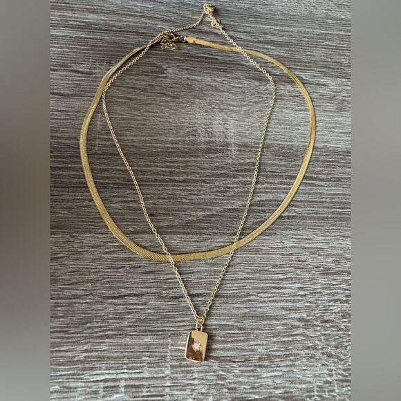 Elegant Gold Necklace Set N853 - Picture 2 of 4